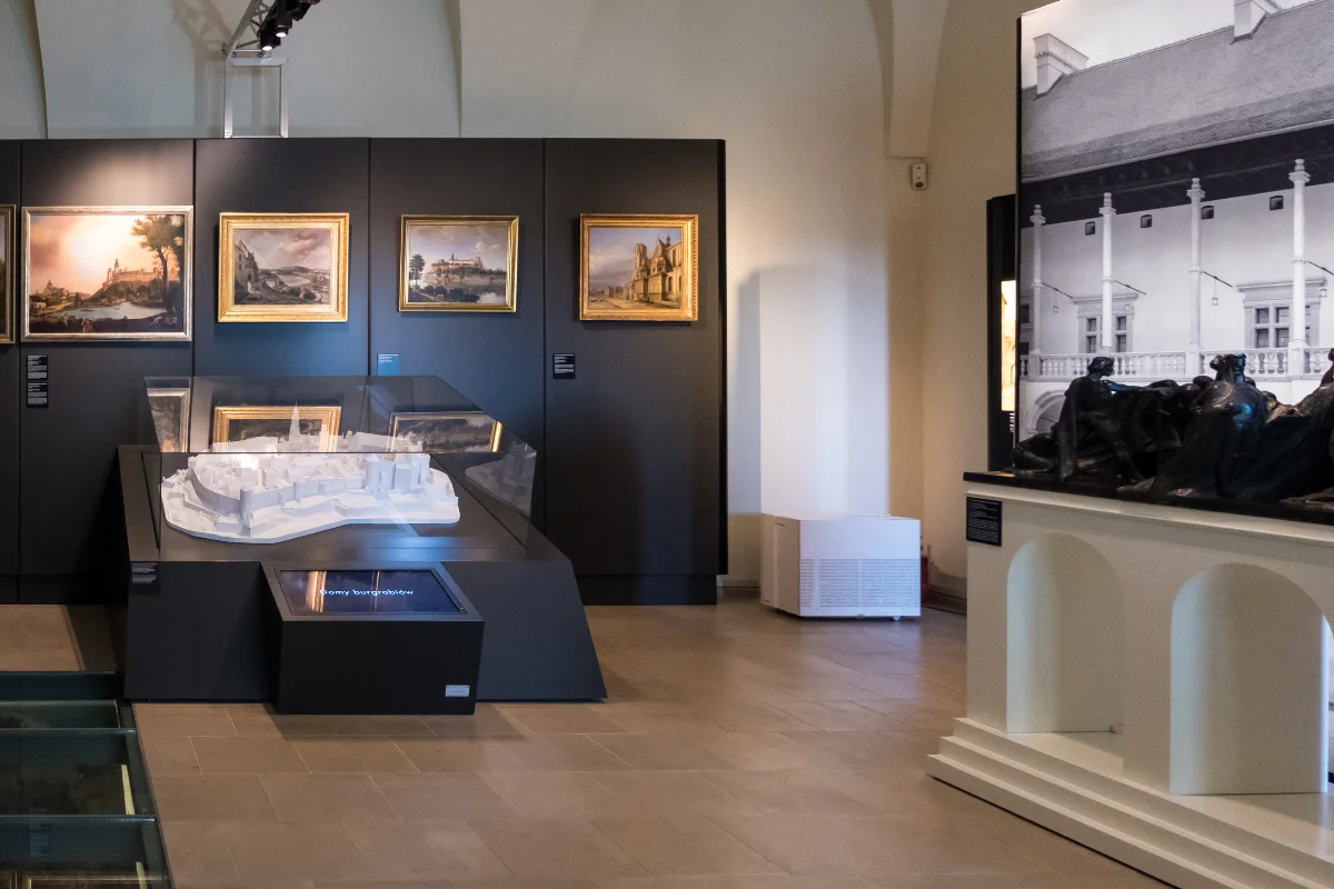 Wawel Castle Museum Krakow Wawel Recovered